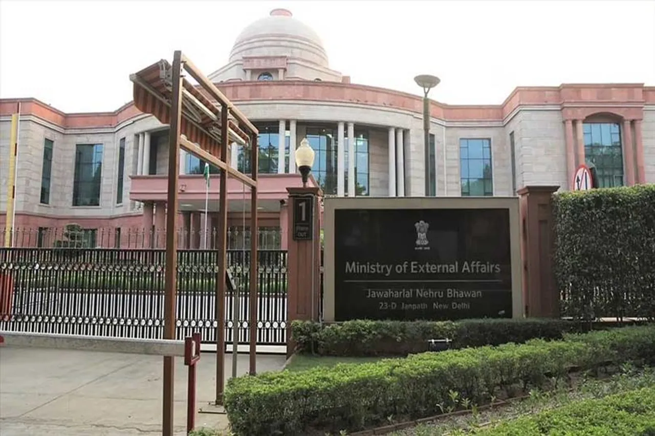 পাকিস্তানে তথ্য পাচারের অভিযোগে গ্রেফতার বিদেশ মন্ত্রকের ড্রাইভার