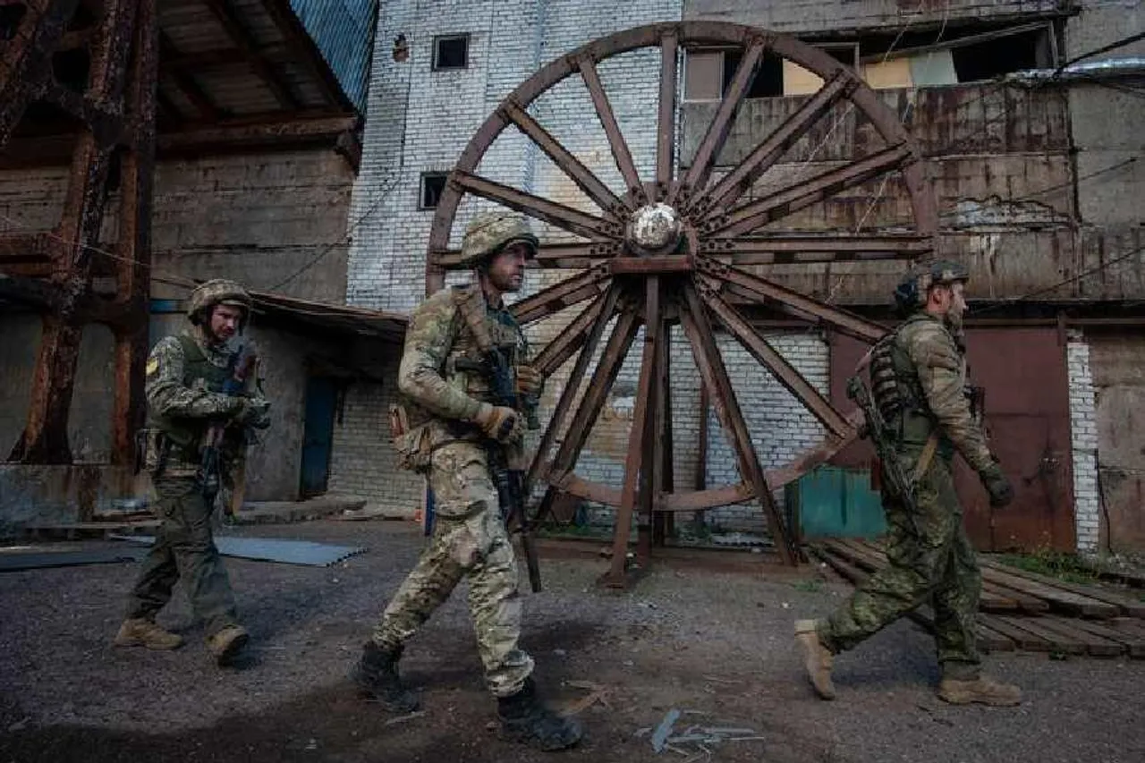 খেরসনে আক্রমণ রাশিয়ান বাহিনীর