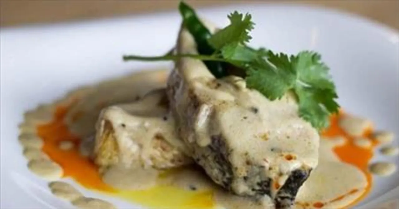 এবারের পুজোর রেসিপি, দুধ ইলিশ