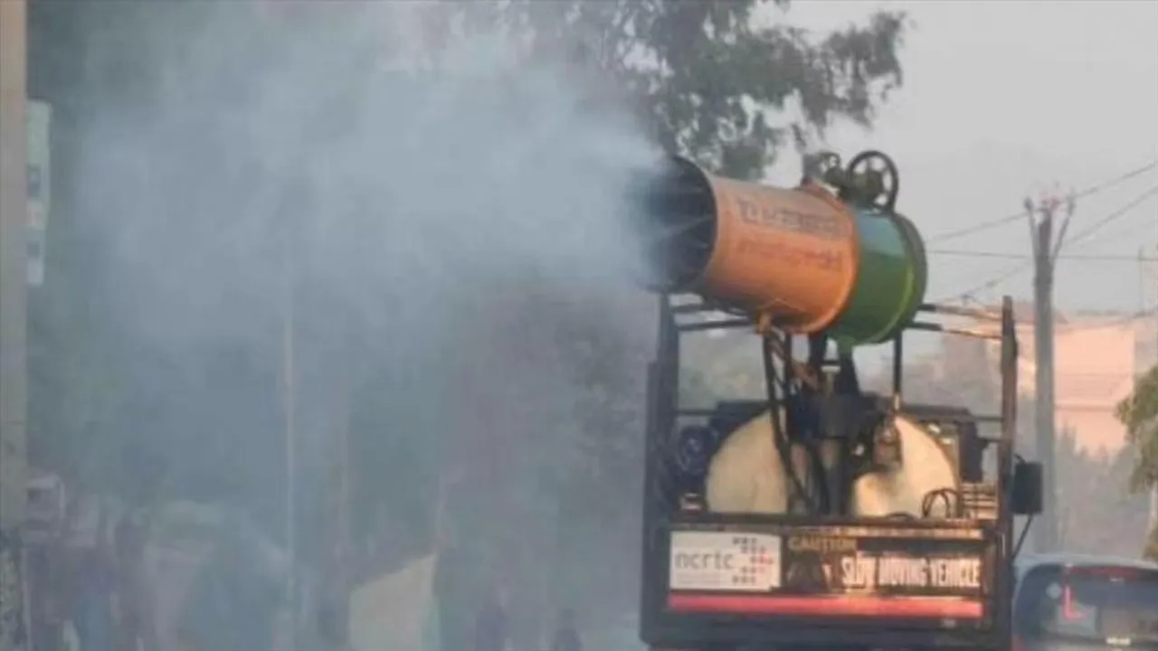 দূষণ মোকাবিলায় মোতায়েন করা হল অ্যান্টি-স্মোগ বন্দুক