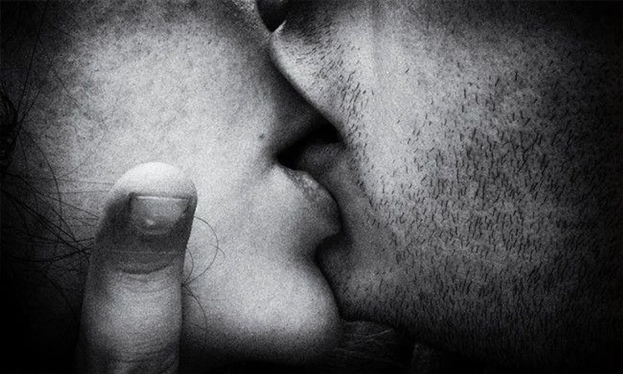 সম্পর্ক হোক খোলামেলা