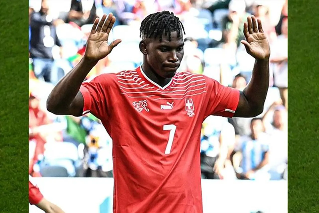 দলকে জিতিয়েও কেন সেলিব্রেশন করলেন না এমবোলো? জেনে নিন