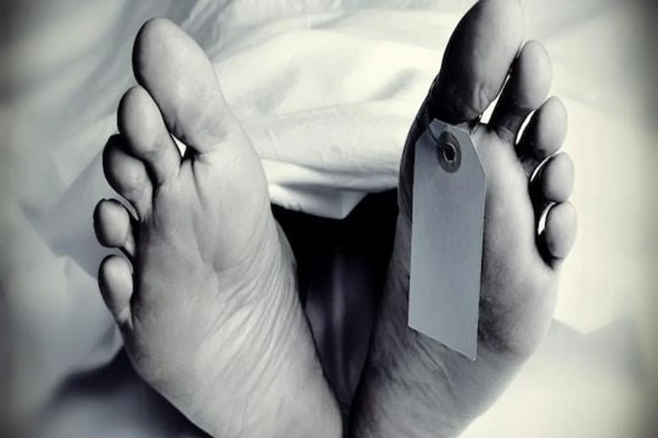 মর্মান্তিক! ট্রেনের ধাক্কায় মৃত্যু, মৃতদেহের উপর দিয়েই চলল ট্রেন