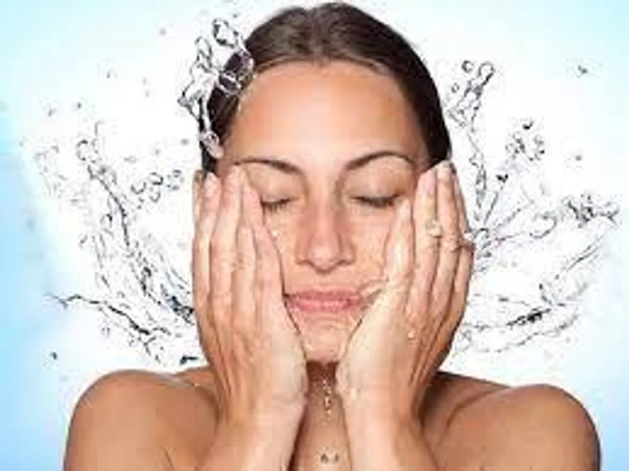 সকালের ত্বক পরিচর্যা হোক ঠিক এইভাবে