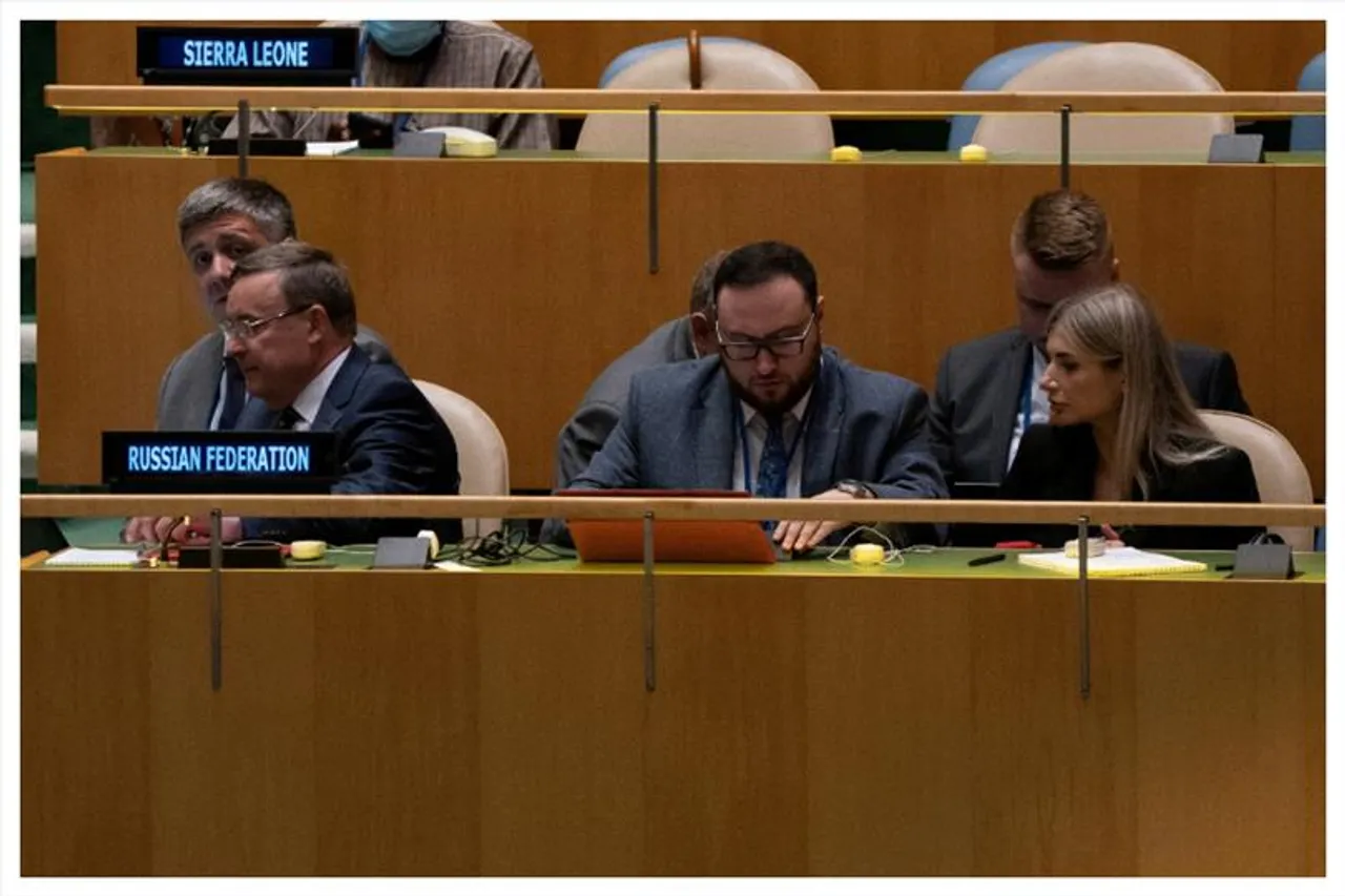 পরমাণু অস্ত্র নিয়ন্ত্রণ চুক্তি লঙ্ঘন করছে রাশিয়া: যুক্তরাষ্ট্র