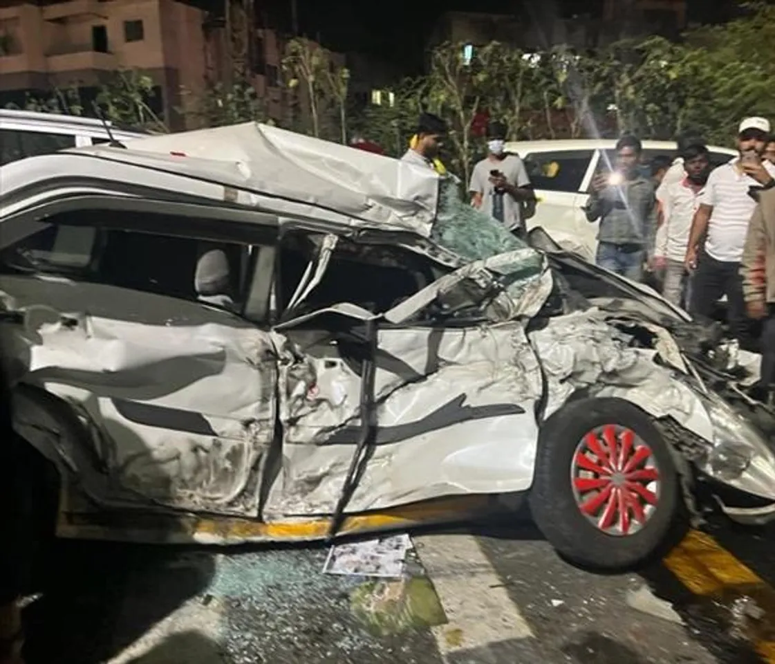 পুনে-বেঙ্গালুরু মহাসড়কে দুর্ঘটনা, ৪০টিরও বেশি গাড়ি ক্ষতিগ্রস্ত