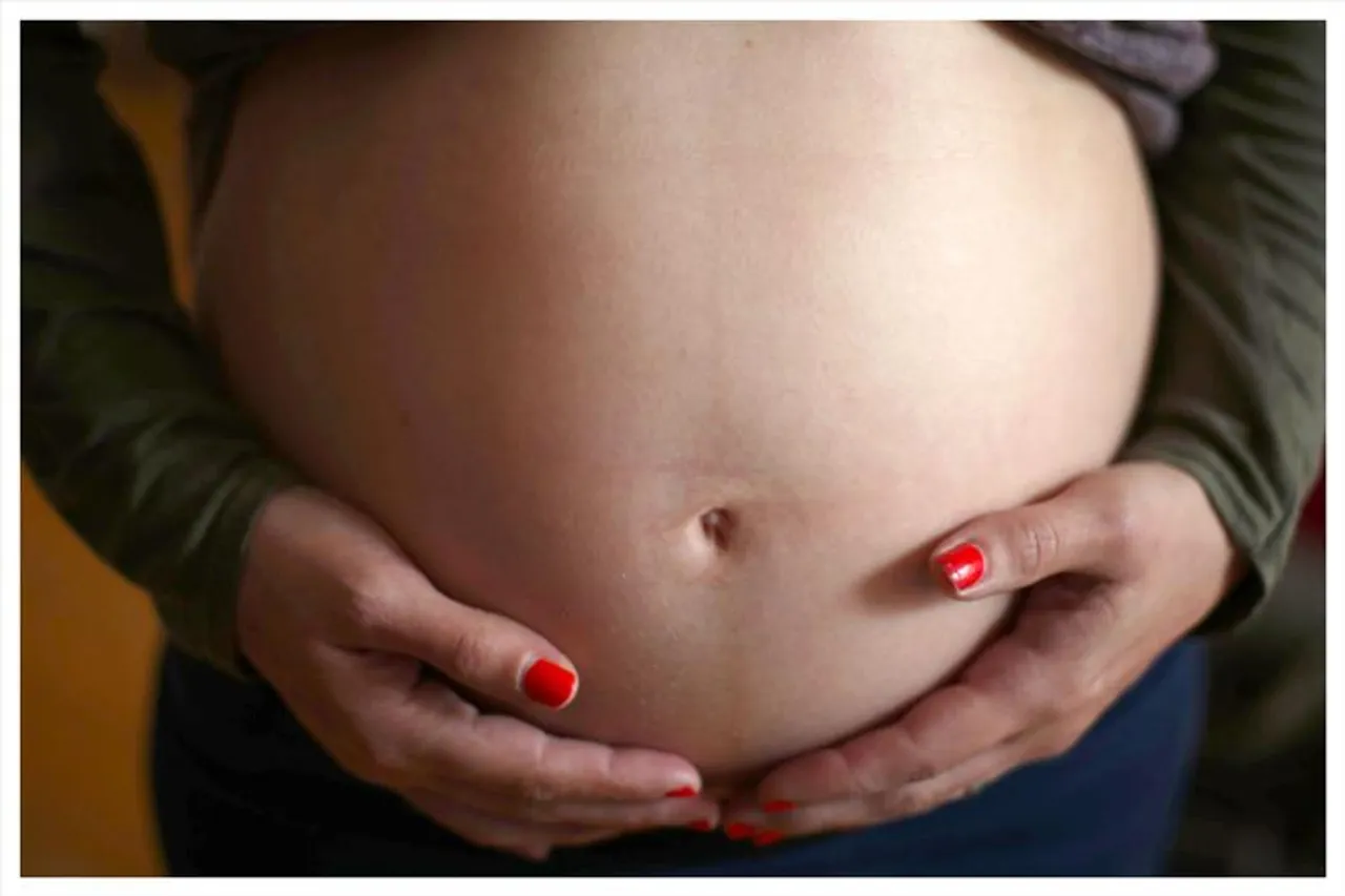 অ্যারিজোনা ২০২৩ সাল পর্যন্ত গর্ভপাতের সম্পূর্ণ নিষেধাজ্ঞা কার্যকর না করতে সম্মত হয়েছে