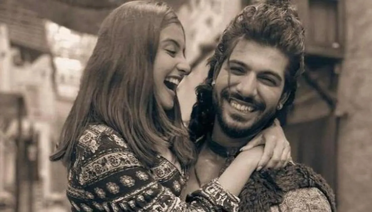 তুনিশা শর্মার মৃত্যু  মামলায় গ্রেফতার সহ-অভিনেতা শেহজান খান