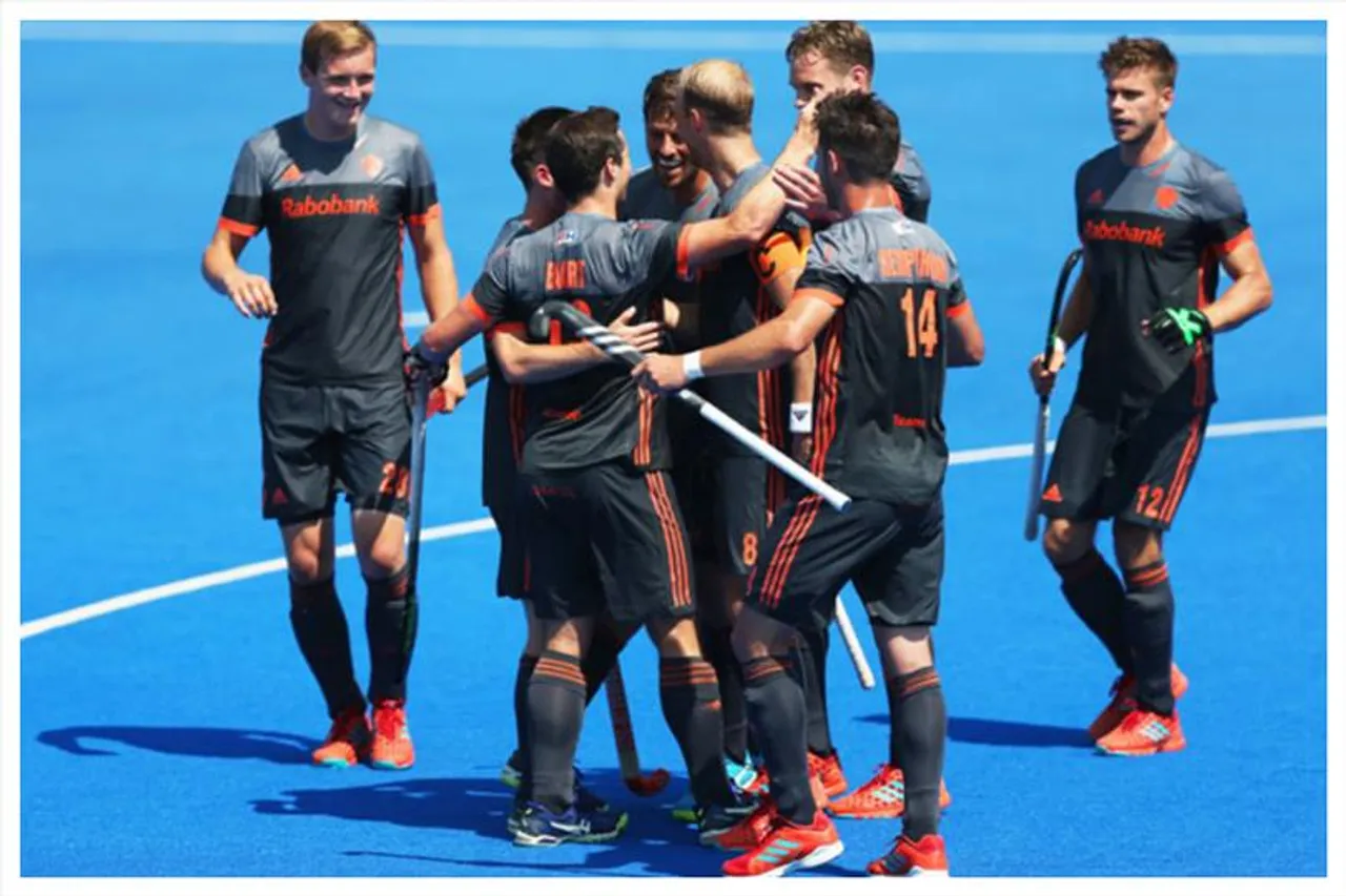 মালয়েশিয়ার বিরুদ্ধে ২ গোলে এগিয়ে নেদারল্যান্ডস