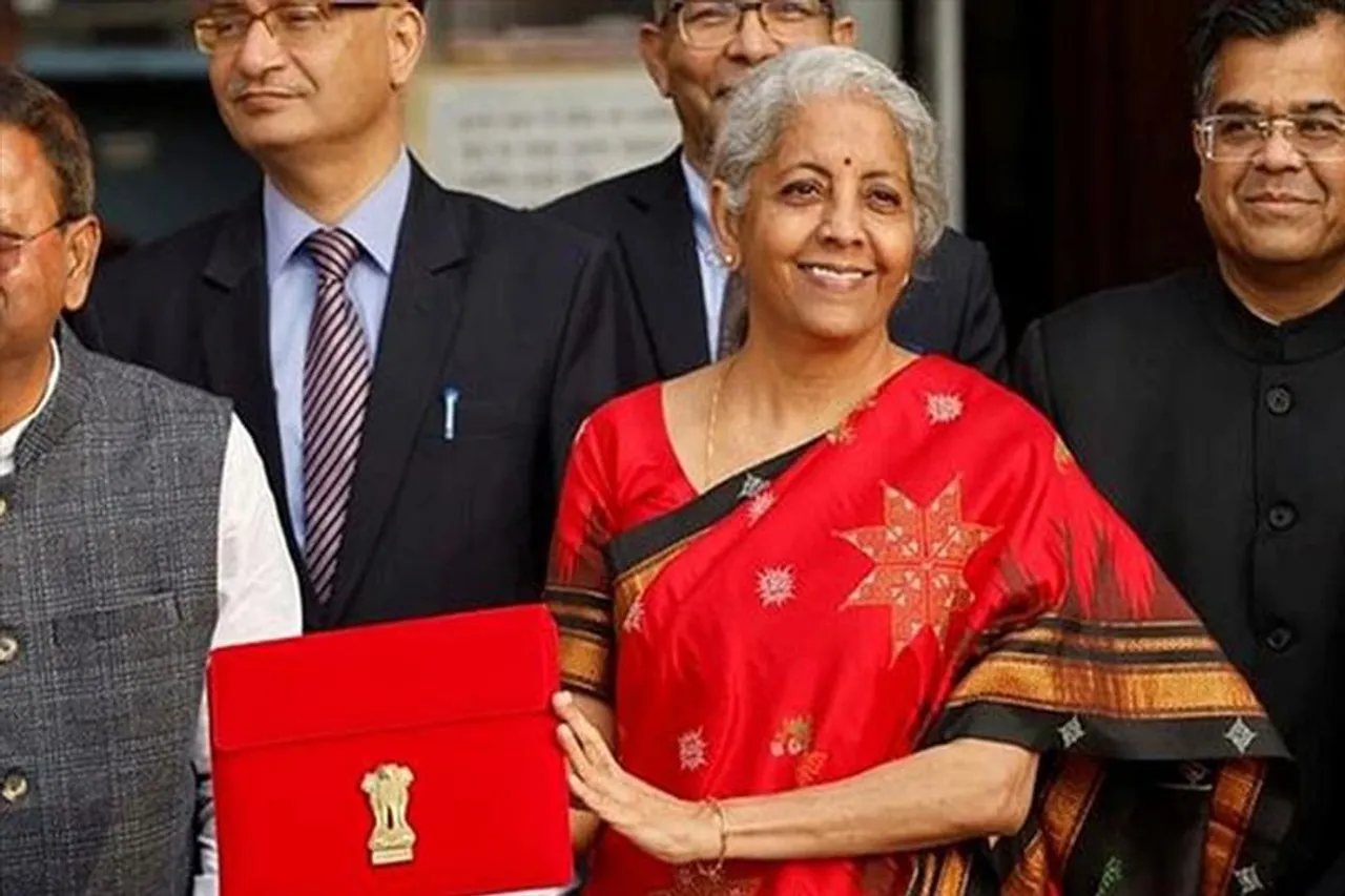 ৩৮ হাজারেরও বেশি শিক্ষক নিয়োগের ঘোষণা কেন্দ্রের