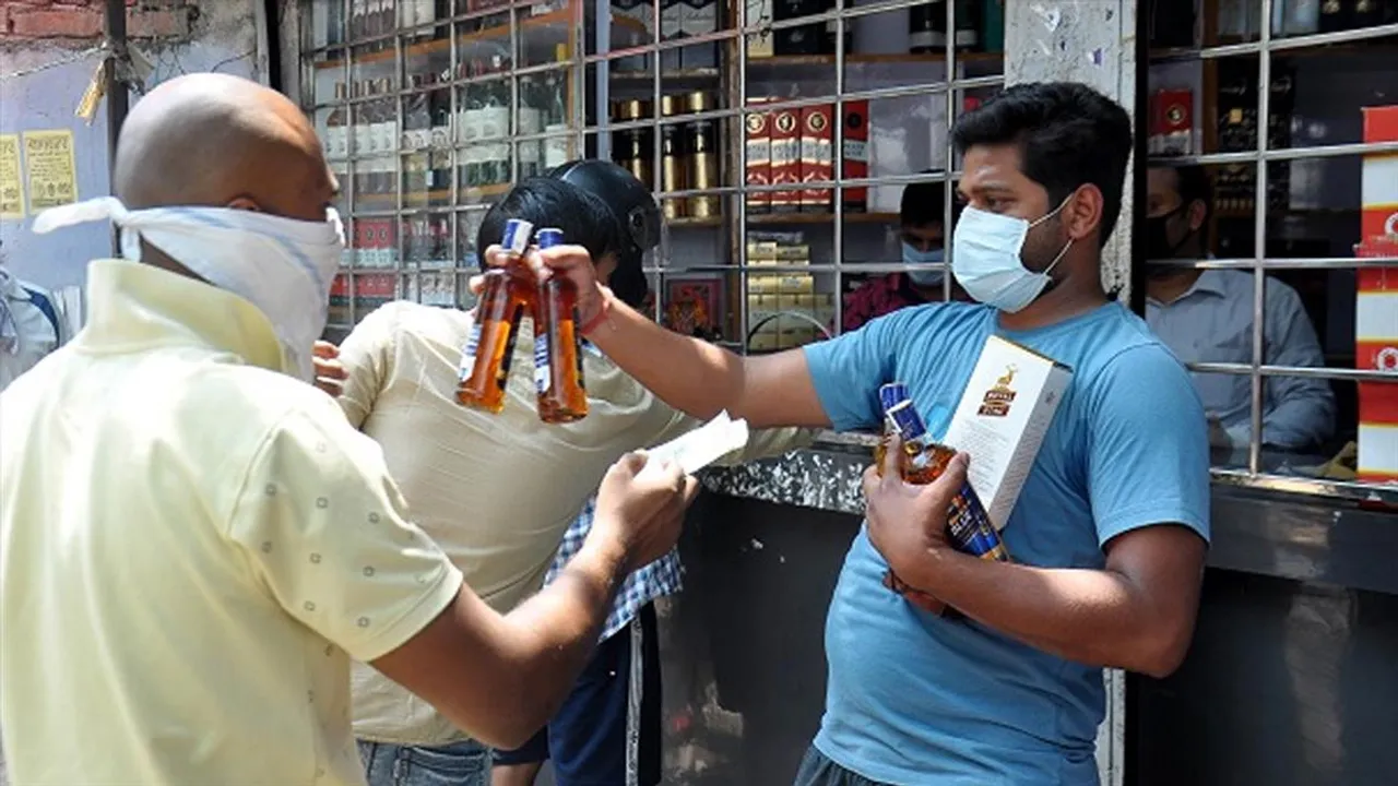 সপ্তাহান্তে মদ বিক্রি নিষিদ্ধ হল বেশ কিছু এলাকায়