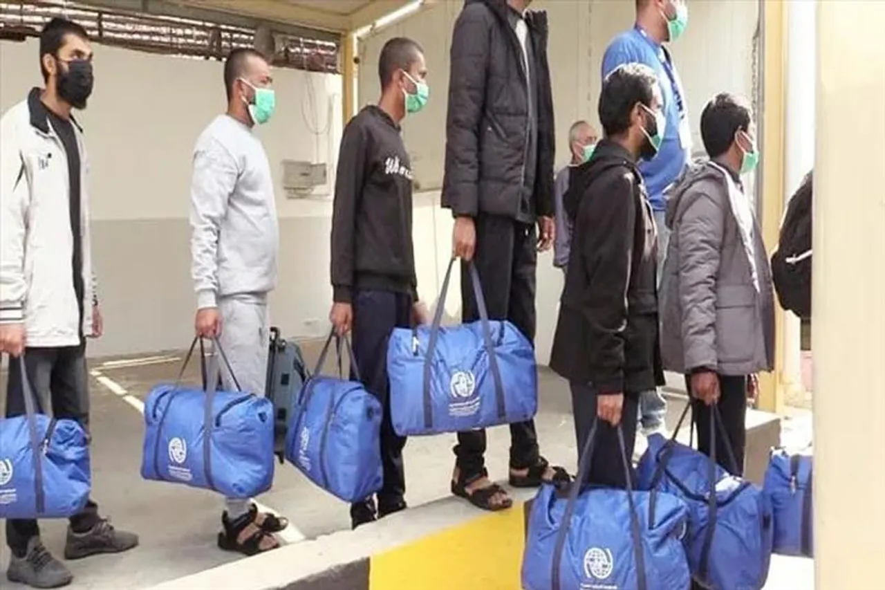 ইউক্রেনে আটকে পড়া বাংলাদেশের নাগরিকদের রোমানিয়া যাওয়ার পরামর্শ