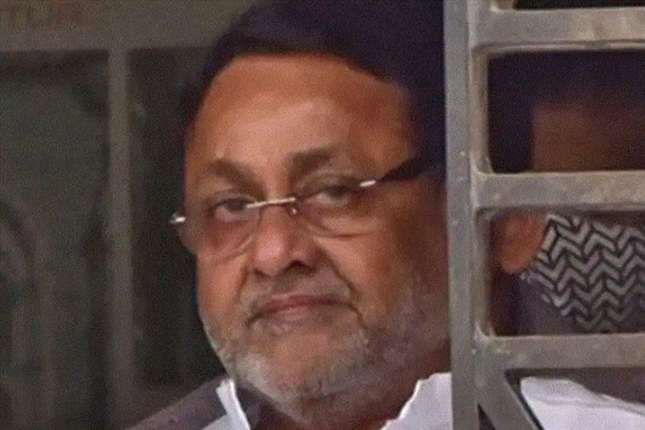 নবাব মালিকের ৫টি সম্পত্তি বাজেয়াপ্ত করল ইডি