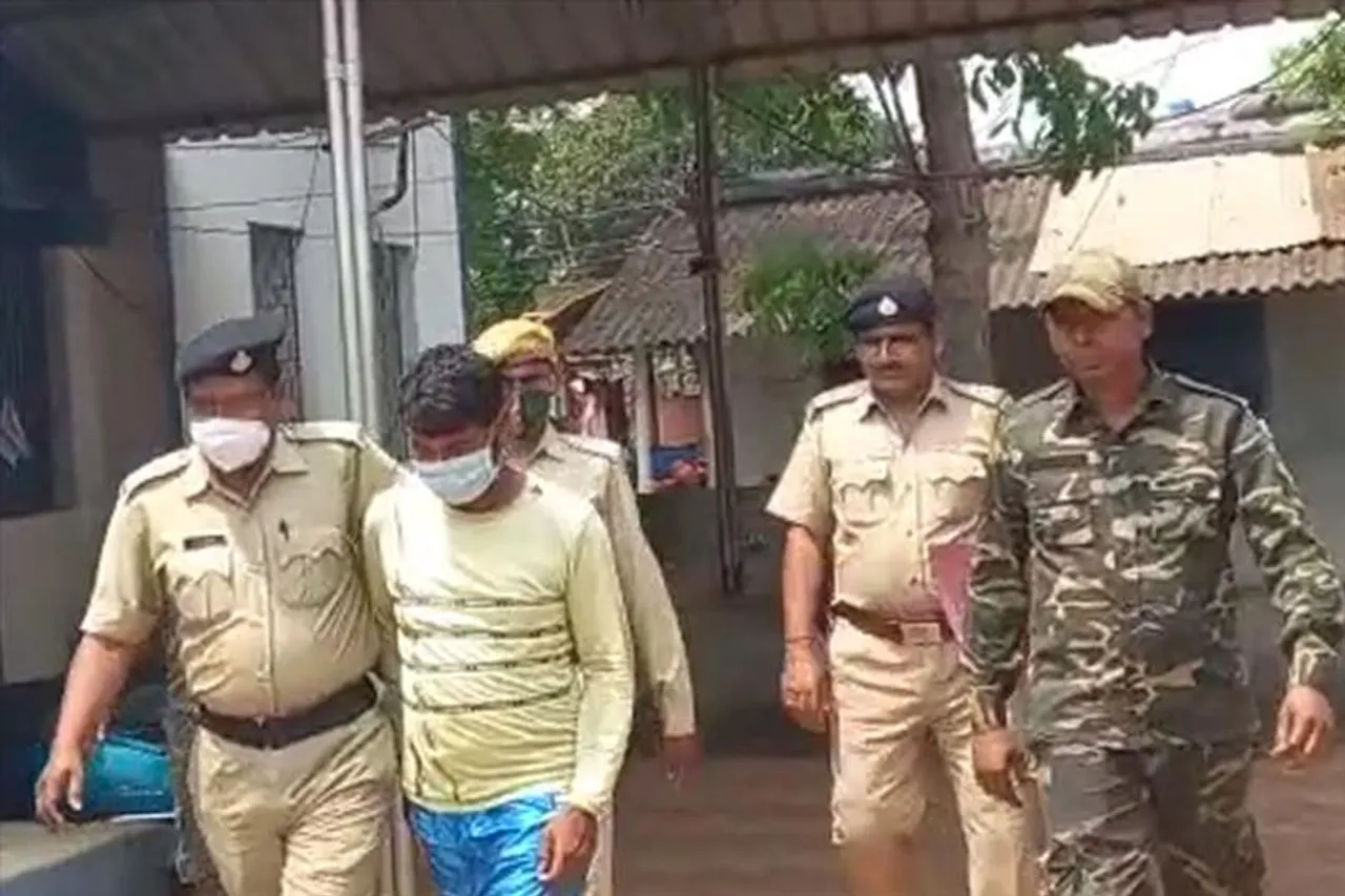 ওয়ান শ্যুটার বন্দুক সমেত গ্রেফতার ১