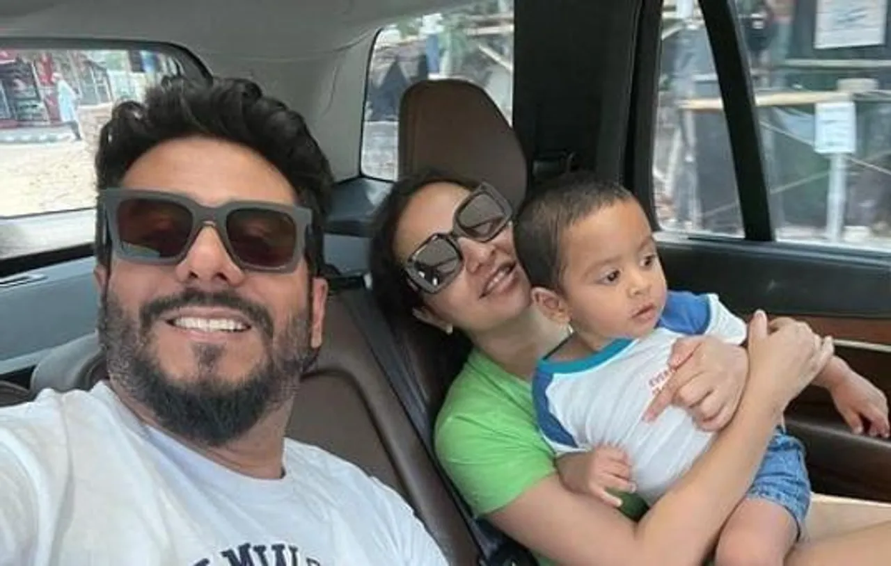 ২ বছরে পা ইউভানের, সোশ্যাল মিডিয়ায় আদুরে পোস্ট রাজ-শুভশ্রীর