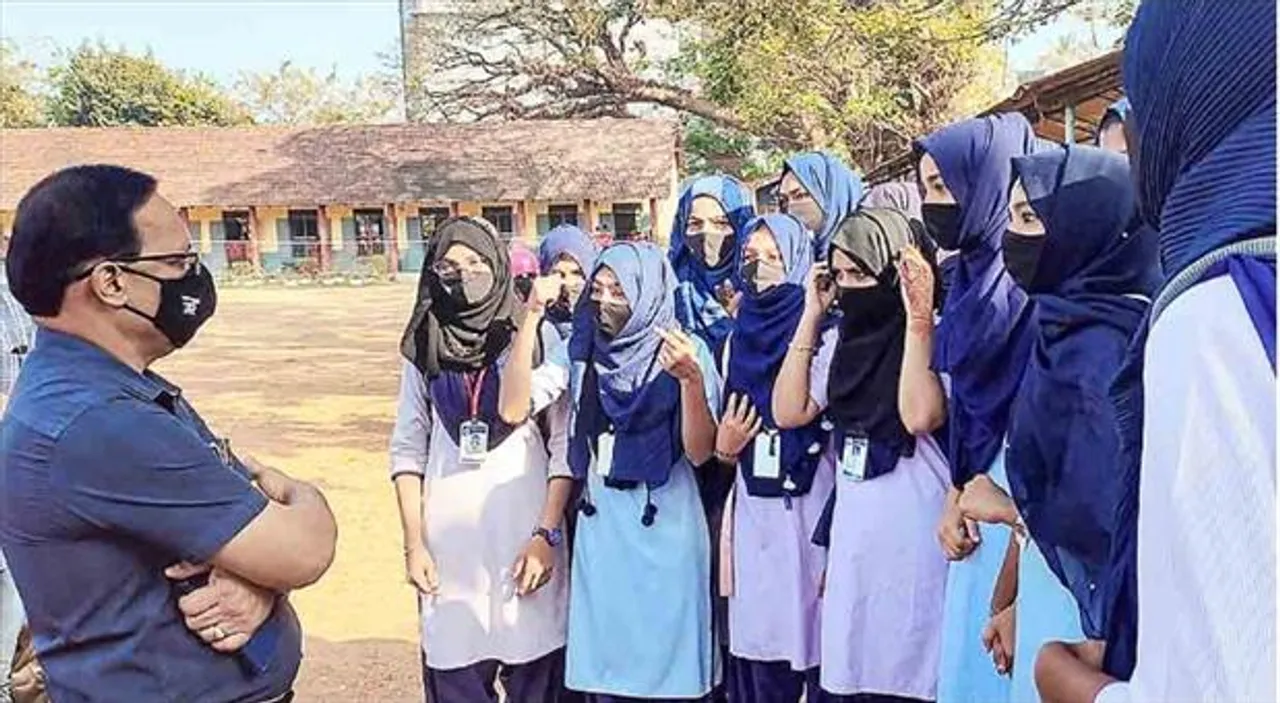 পোশাক নির্দেশিকা জারি করল কর্নাটক সরকার