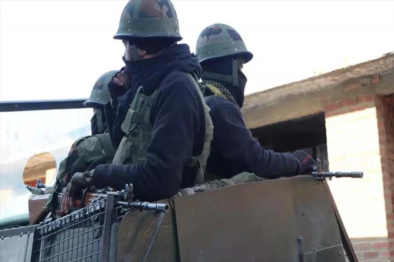 উপত্যকায় এনকাউন্টারে নিকেশ ২ জঙ্গি