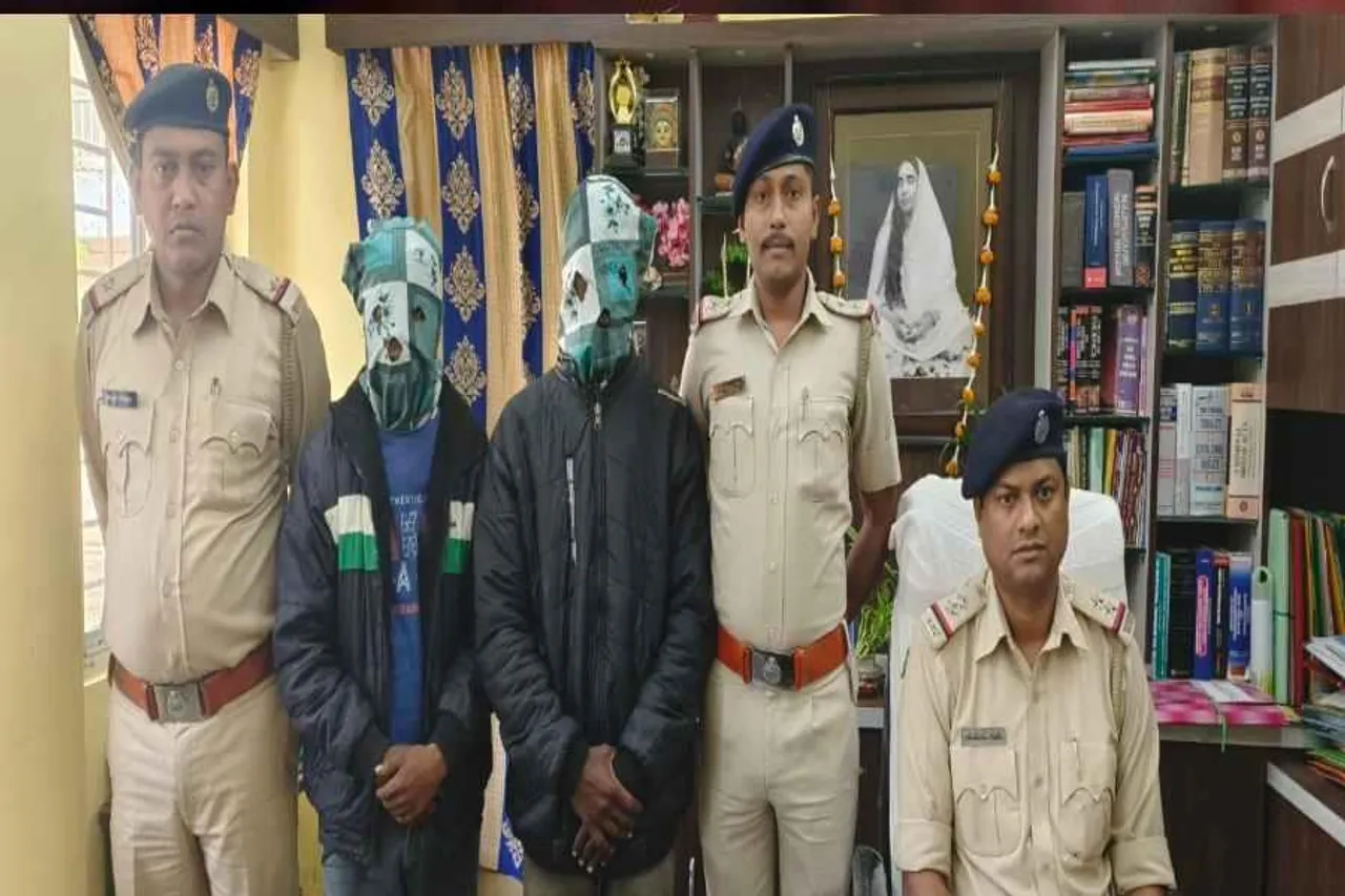 গুলি করে হত্যার চেষ্টা, গ্রেফতার ২