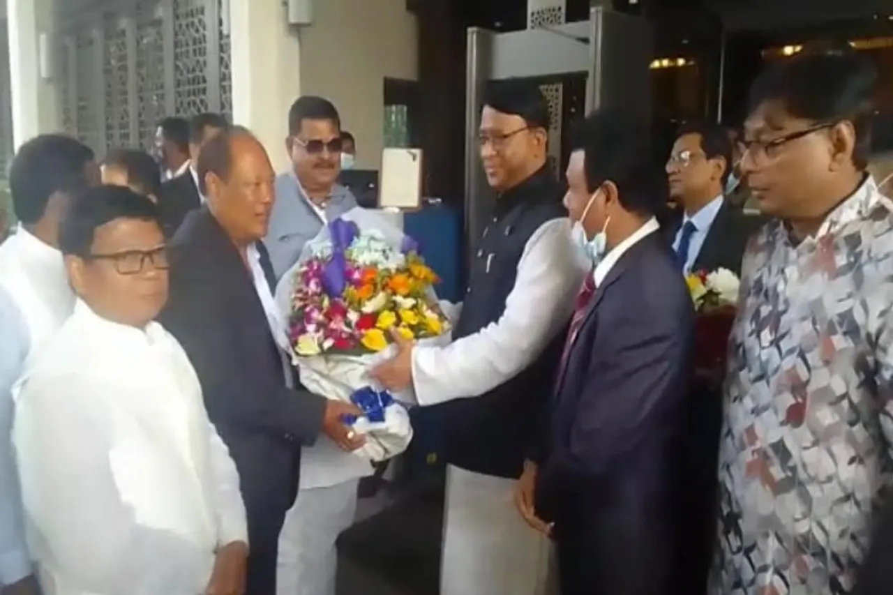 বাংলাদেশের পাশে থাকার বার্তা আসাম বিধানসভার ৩৫ সদস্যের