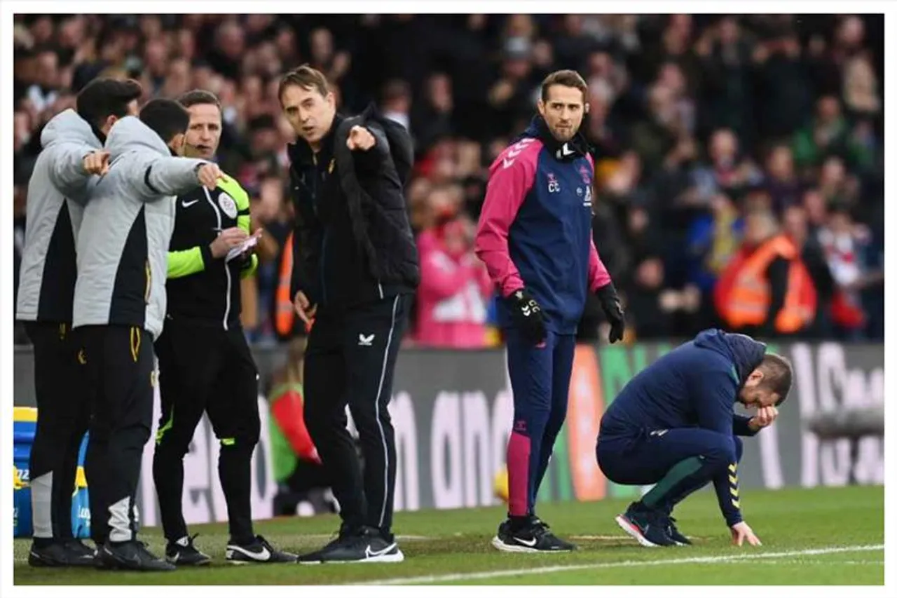 তিন মাসেই চাকরি হারালেন কোচ