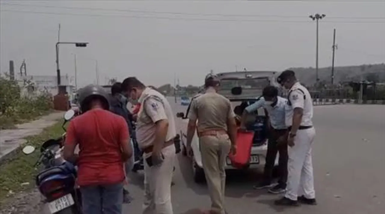 স্বাধীনতা দিবসের প্রাক্কালে বাংলা-ঝাড়খণ্ড সীমান্তে পুলিশি নজরদারি