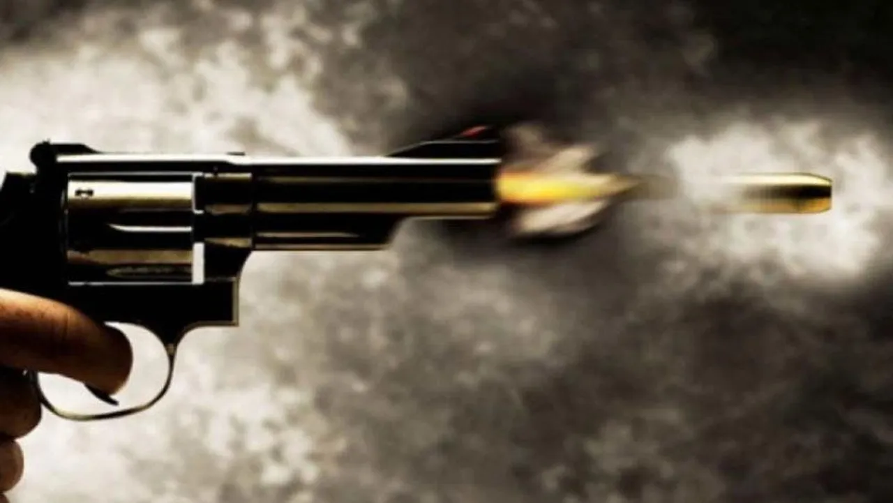 বাঁশদ্রোণী গুলি-কাণ্ডে গ্রেফতার ৩, উদ্ধার আগ্নেয়াস্ত্রও