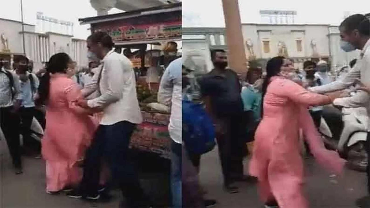 মাস্ক নেই মুখে, চালান কাটায় আধিকারিকদের সঙ্গে কি করলেন দেখুন এই দুই মহিলা