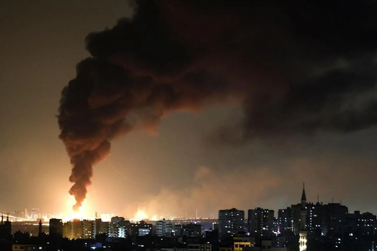 এবার কান্দাহার বিমানবন্দরে রকেট হামলা তালিবানদের