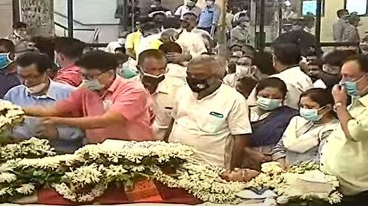 শেষ যাত্রায় সুব্রত