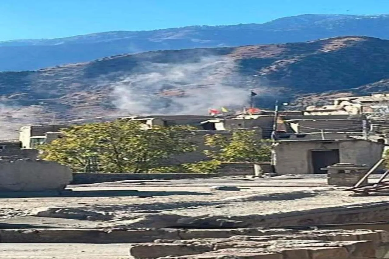 পাক-আফগান সীমান্ত সংলগ্ন এলাকায় গুলিবর্ষণ