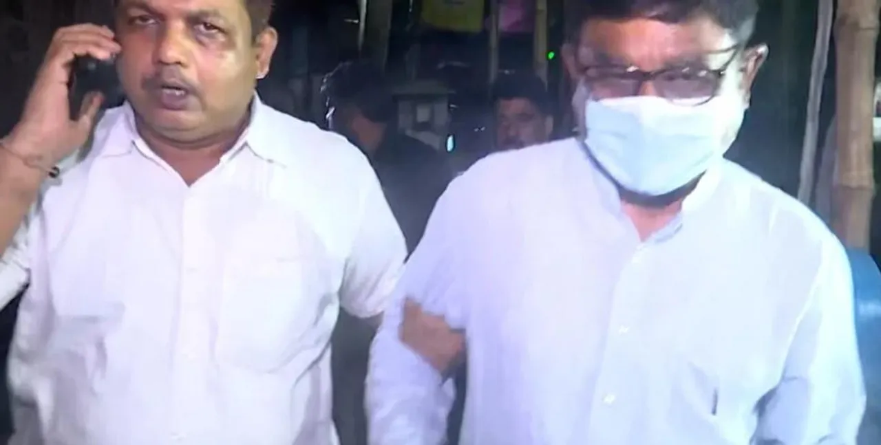 নিজাম প্যালেস থেকে বেরিয়েই ছুট প্রাইমারি বোর্ড সভাপতির