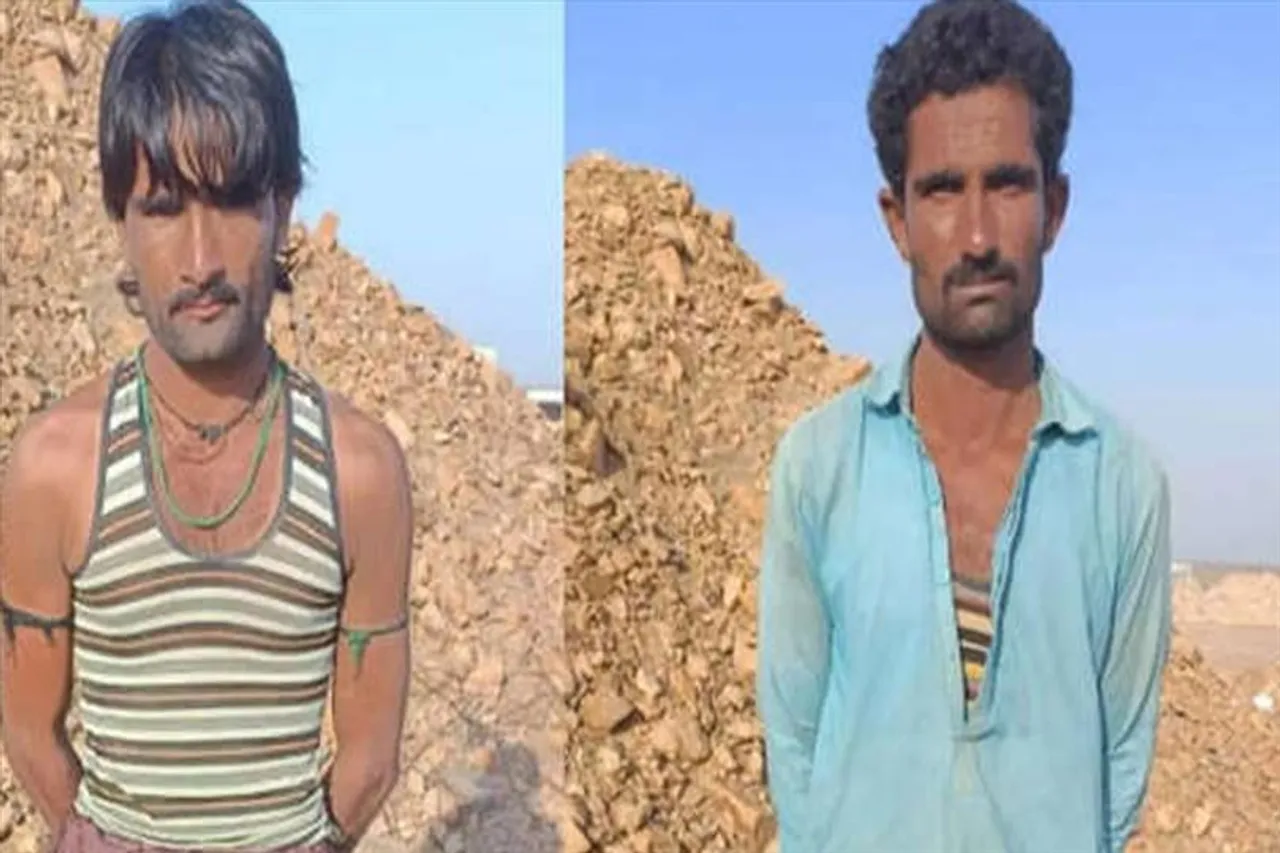 হারামি নালায় আটক ২ পাকিস্তানি জেলে