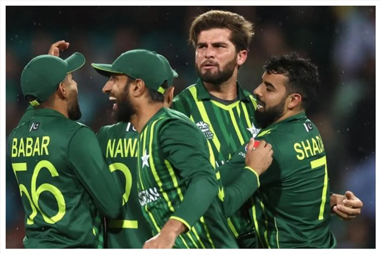 পাকিস্তানের তুরুপের তাস বেছে দিলেন পন্টিং