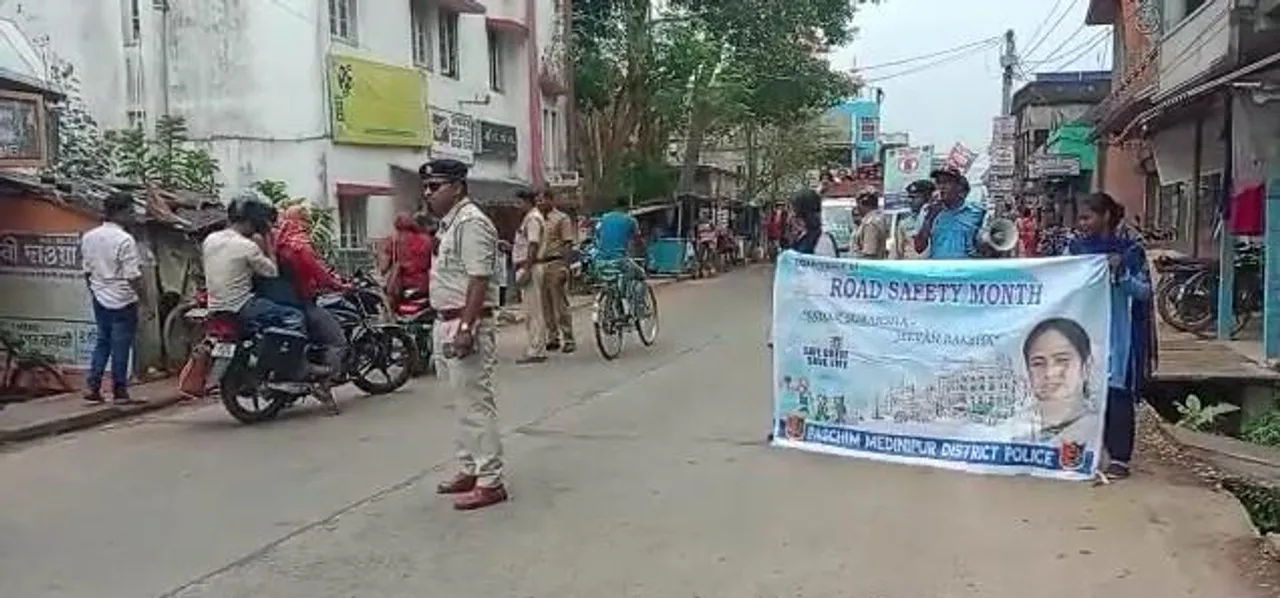 কেশপুর থানার উদ্যোগে সেফ ড্রাইভ সেভ লাইফ কর্মসূচি