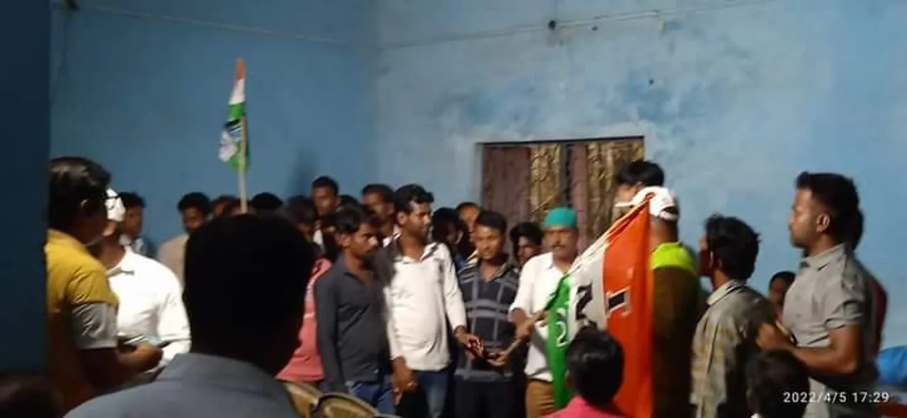 ভোটের মুখে বিজেপিতে বড় ভাঙ্গন