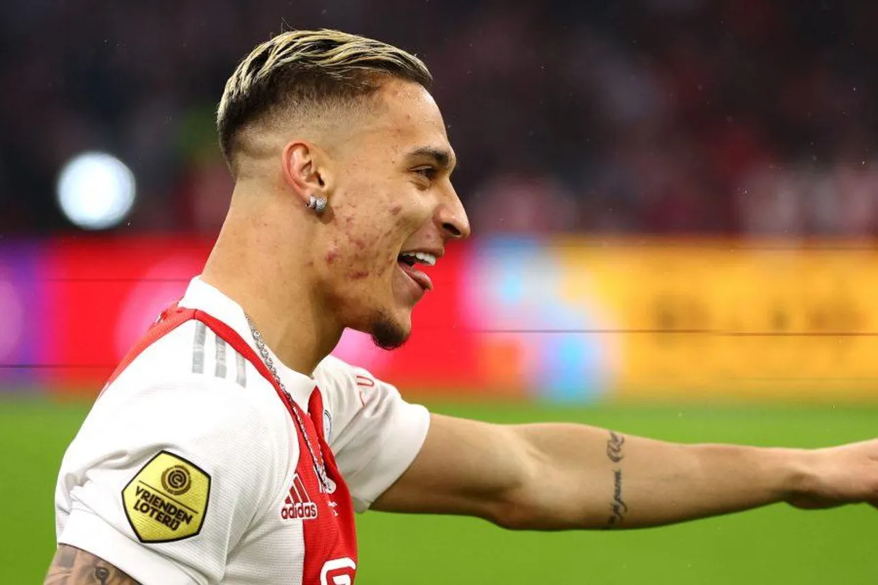 ম্যানচেস্টারেই যেতে চাইছেন এই ফুটবলার