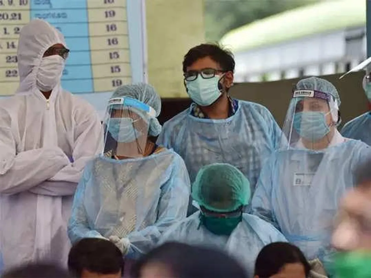 মুম্বইতে ৭০ শতাংশ বাড়ল সংক্রমণ