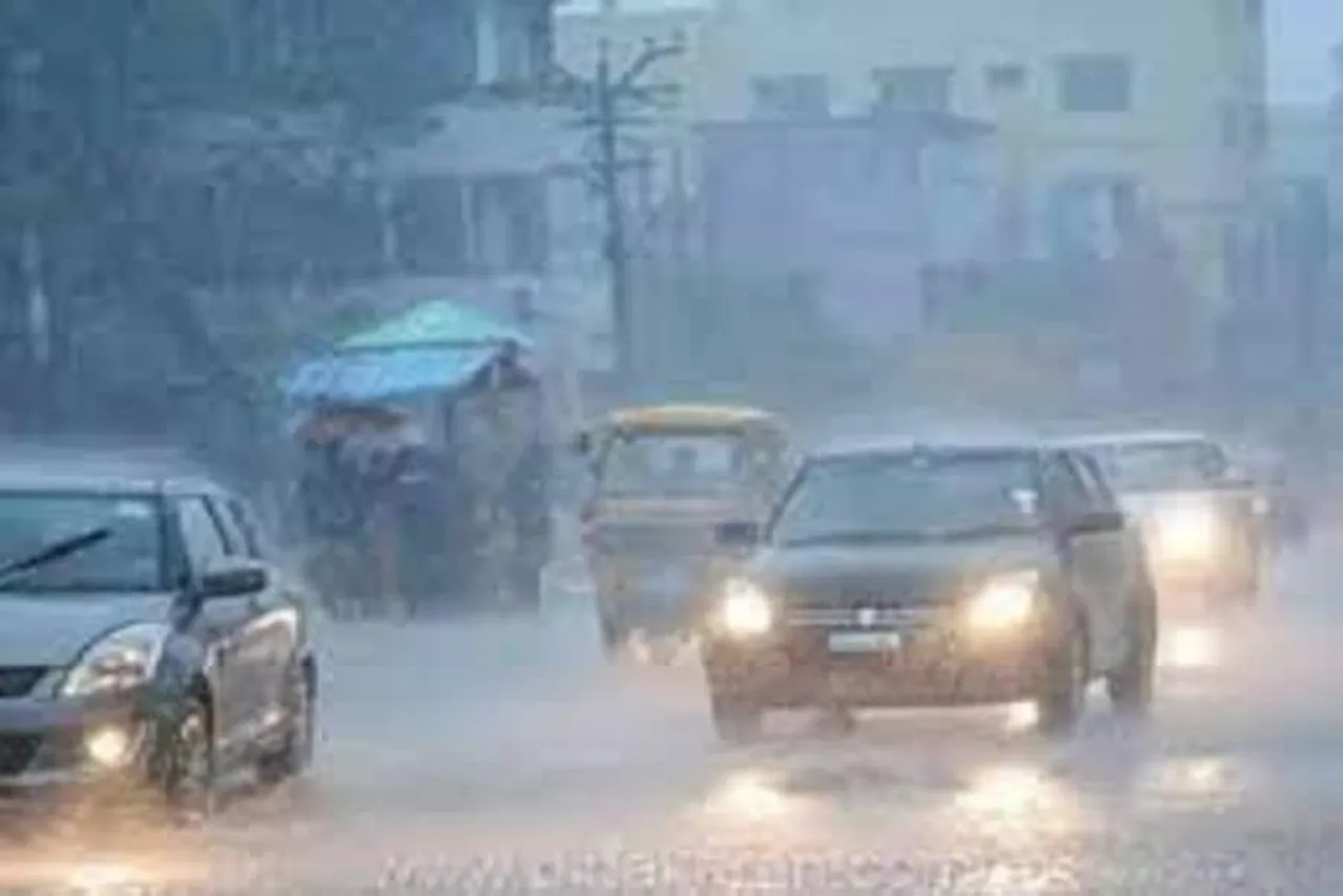 আগামী ২দিন প্রবল বৃষ্টির পুর্বাভাস কলকাতায়