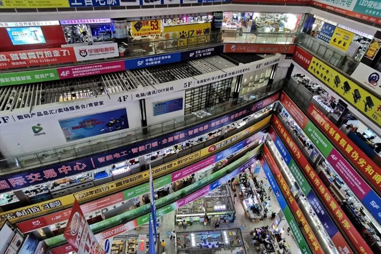 কোভিডের চোখ রাঙানিতে বন্ধ হল বিশ্বের বৃহত্তম ইলেকট্রনিক্স বাজার