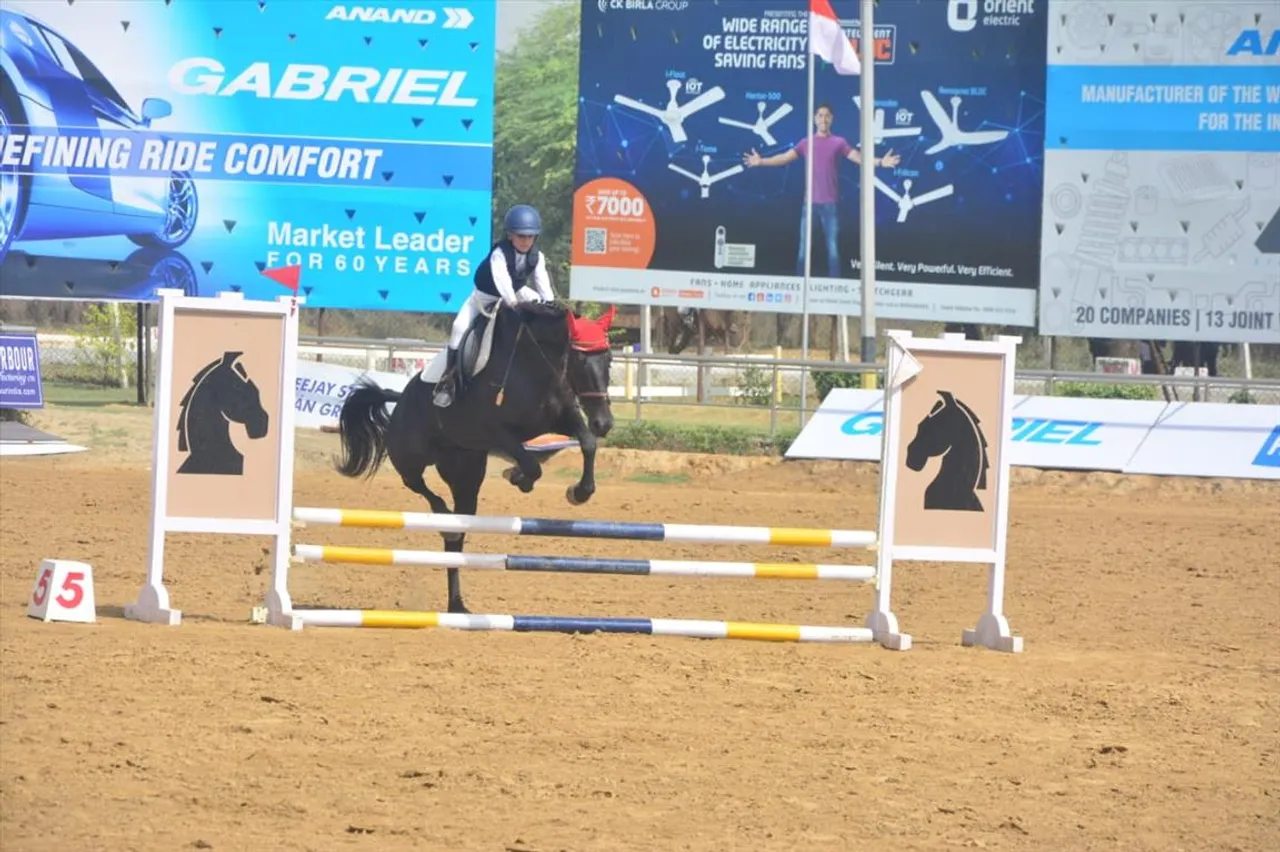 দিল্লি হর্স শোয়ের সর্বকনিষ্ঠ বিজয়ী কলকাতার আট বর্ষীয় আদিত