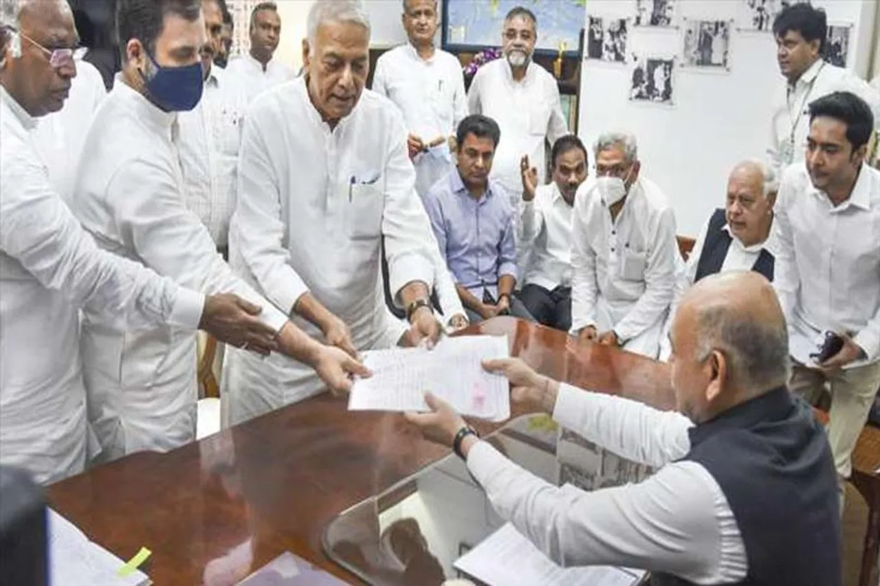 রাষ্ট্রপতি হিসেবে নির্বাচিত হলে এই কাজটি করবেন যশবন্ত