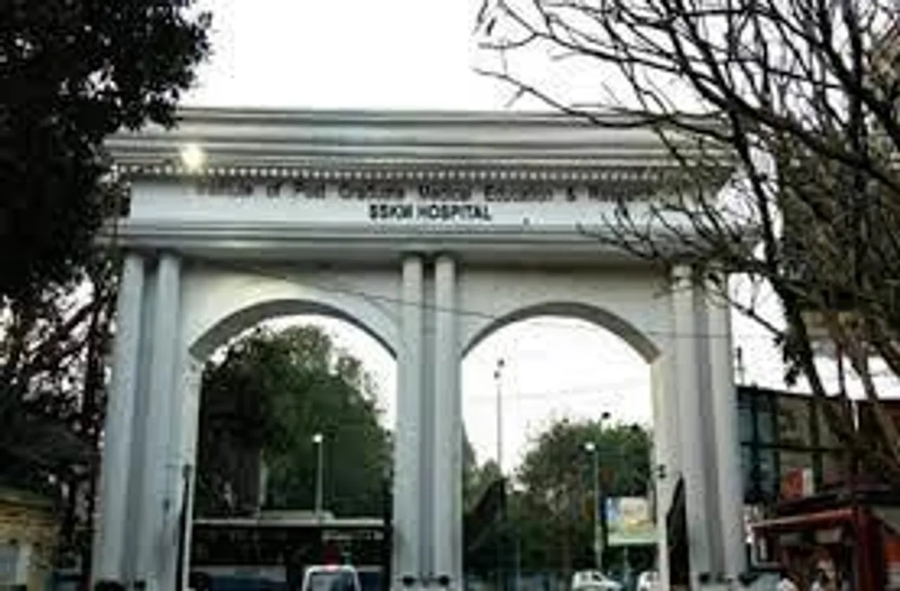 এসএসকেএমে মৃতদেহ আটকে রাখার অভিযোগ উঠল