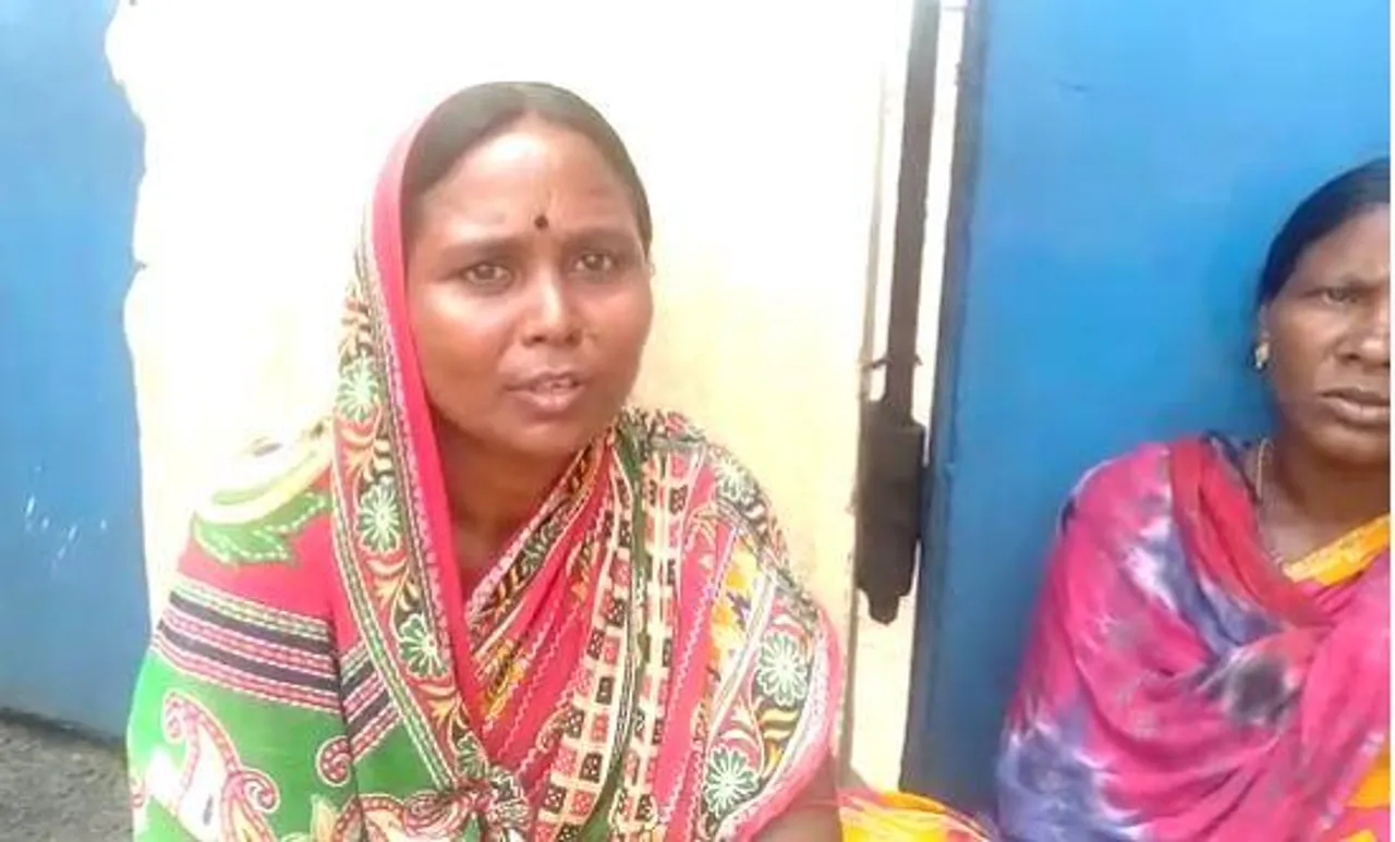 চাকরির দাবিতে অবস্থান-বিক্ষোভ, শুনুন বিক্ষোভকারীর বক্তব্য