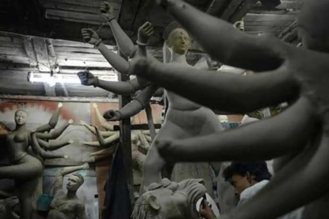 এ বছর চোরবাগান সর্বজনীন-এর থিম 'অন্তর্শক্তি'