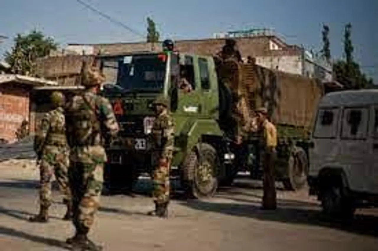 শ্রীনগর সিআরপিএফ ক্যাম্পে গ্রেনেড হামলা