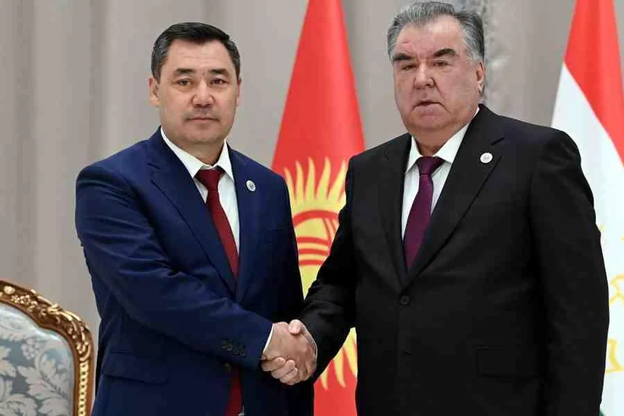শান্তভাবে সমস্যা সমাধানের চেষ্টা কিরগিজ রাষ্ট্রপতির