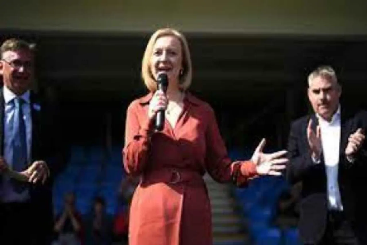 জয় নিশ্চিত করতে বার্তা লিজ ট্রাসের