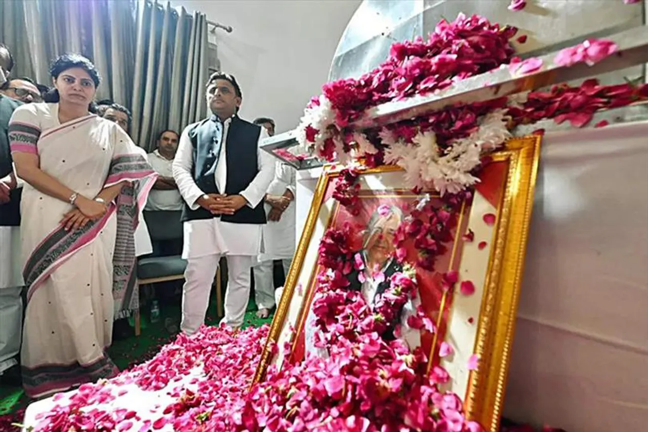 মুলায়ম সিং যাদবের শেষকৃত্যের অনুষ্ঠান সম্পন্ন হবে বিকেলে