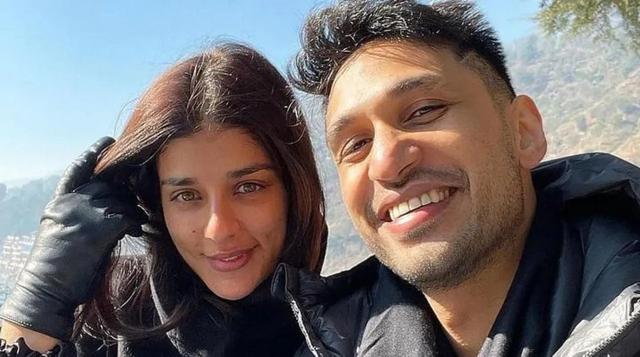 মুম্বইয়ে গাঁটছড়া বাঁধলেন গায়ক অর্জুন কানুনগো