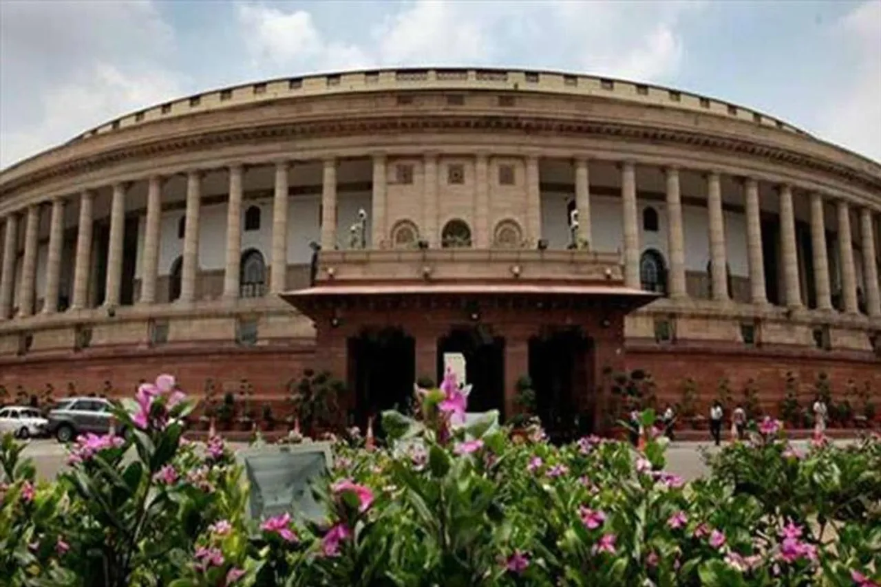 বর্ষাকালীন অধিবেশন শুরুর আগে সর্বদলীয় বৈঠকের ডাক কেন্দ্রের